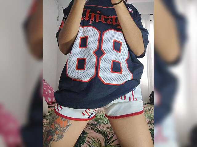skinny333 live cam on UnifiedCams
