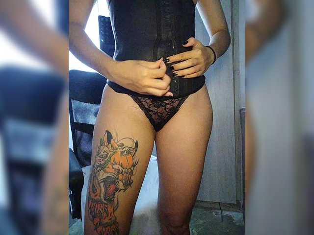 skinny333 live cam on BongaCams