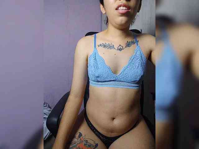 skinny333 webcam