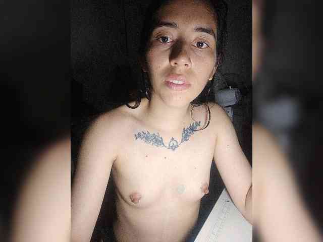 skinny333 webcam