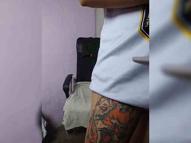 skinny333 webcam