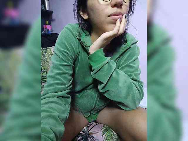 Model: skinny333