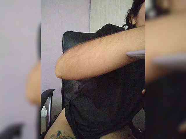 skinny333 skinny333