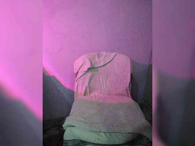 skinny333 webcam