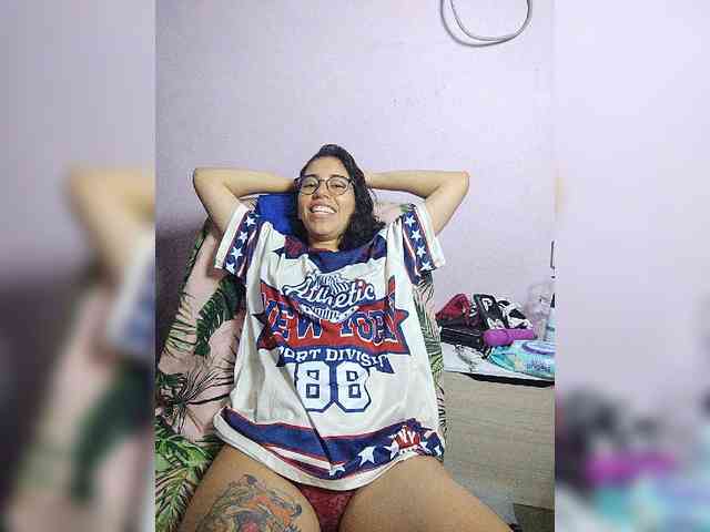 skinny333 webcam