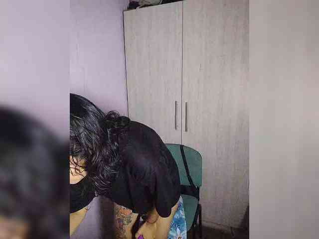 Modelo: skinny333