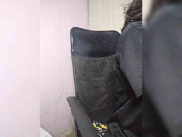 skinny333 webcam