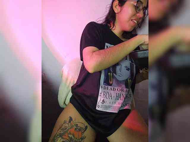 Model: skinny333