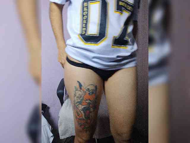 skinny333 webcam