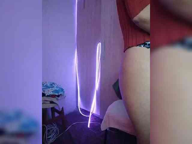 skinny333 webcam