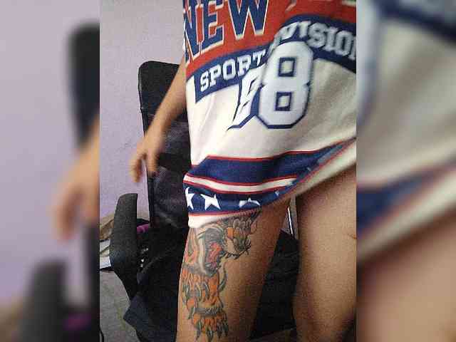 skinny333 webcam