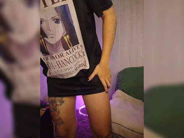 skinny333 webcam