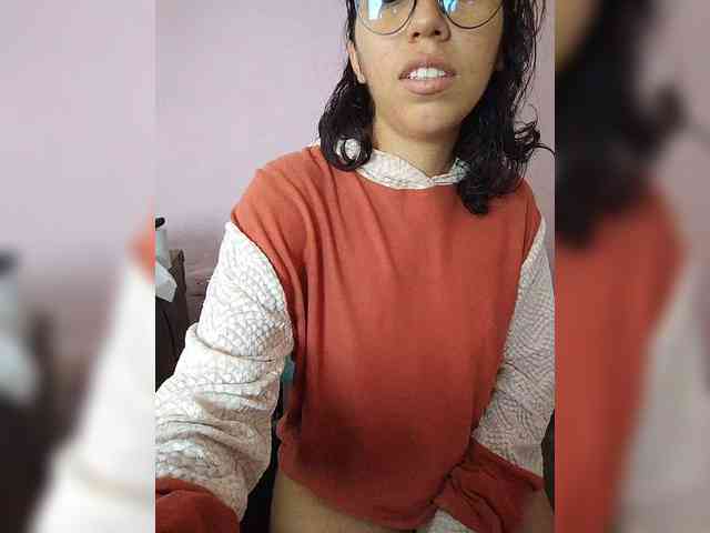 skinny333 webcam