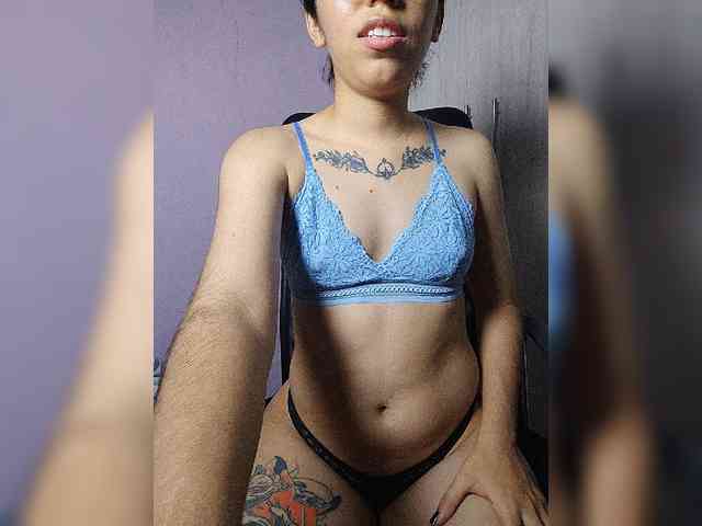 skinny333 webcam