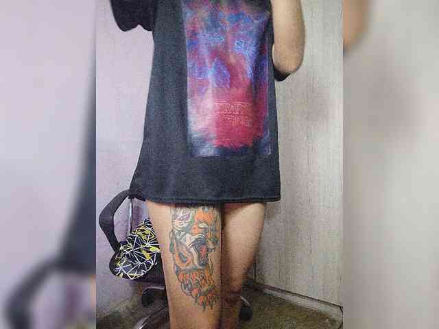 skinny333 webcam