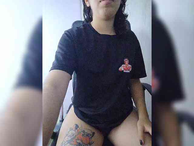 skinny333 webcam