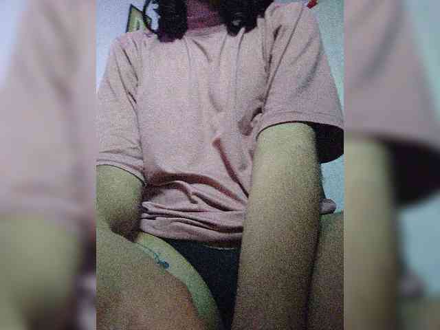 skinny333 webcam