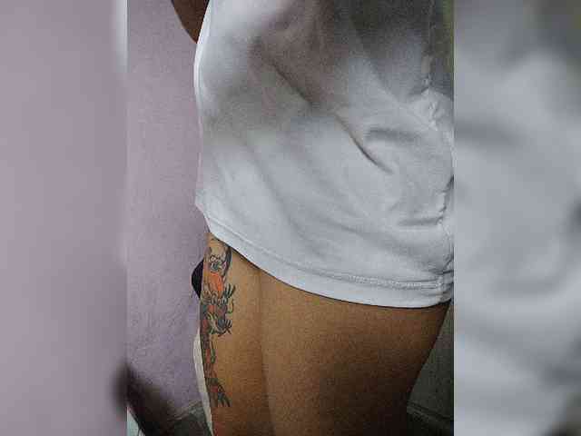 skinny333 webcam