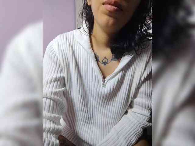 skinny333 webcam