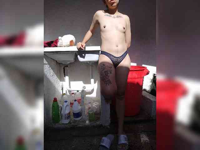 skinny333 webcam