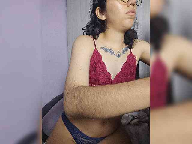 skinny333 webcam