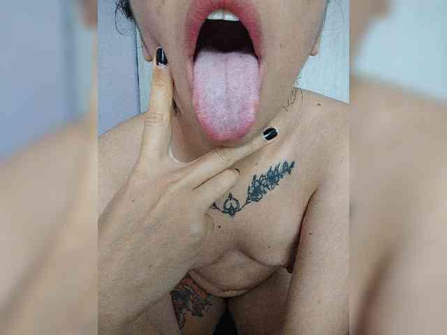 skinny333 webcam