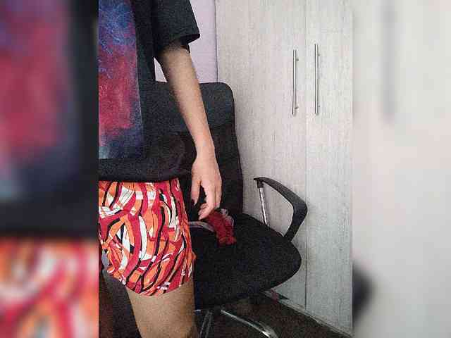 skinny333 webcam