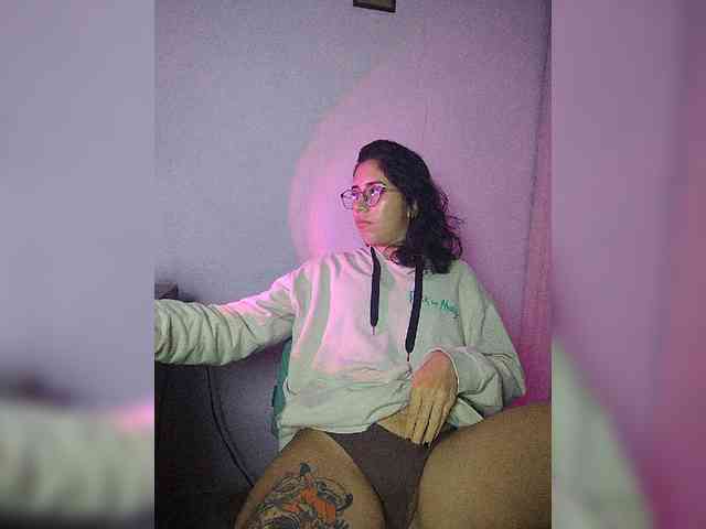 Skinny333 - Girl 