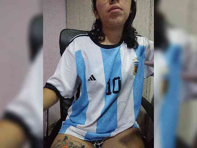 skinny333 webcam