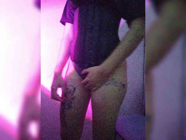 Model: skinny333