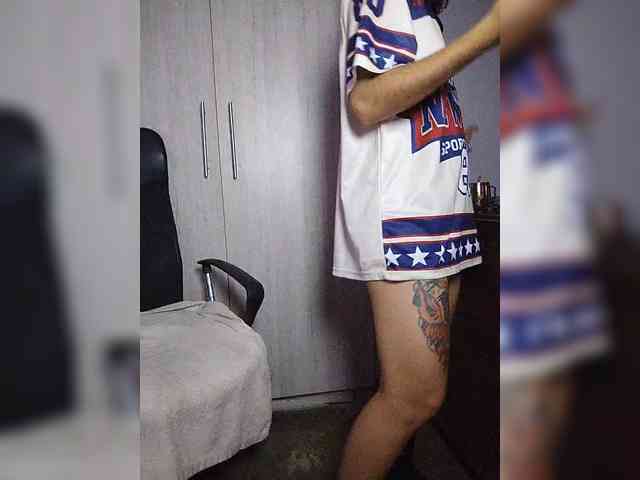 skinny333 webcam