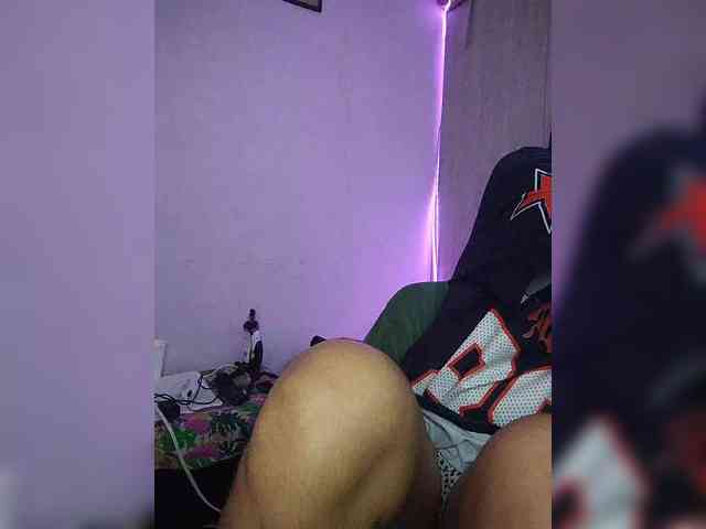 live chatroom Skinny333