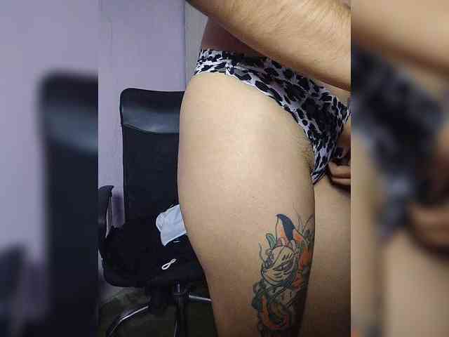 skinny333 webcam