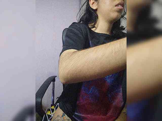 skinny333 webcam