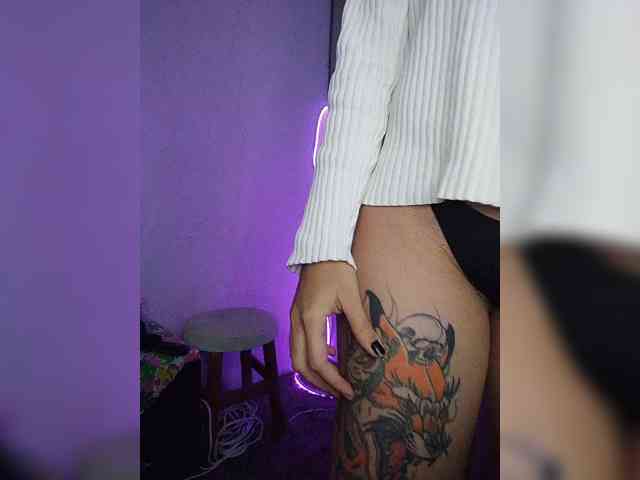 skinny333 webcam
