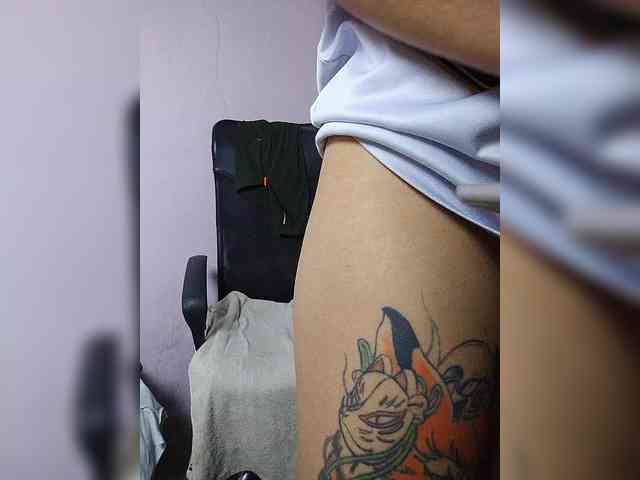 skinny333 webcam