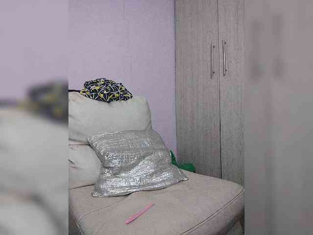 skinny333 webcam