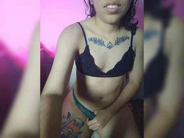 skinny333 webcam