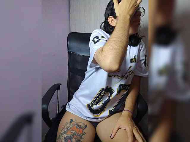 Modelo: skinny333