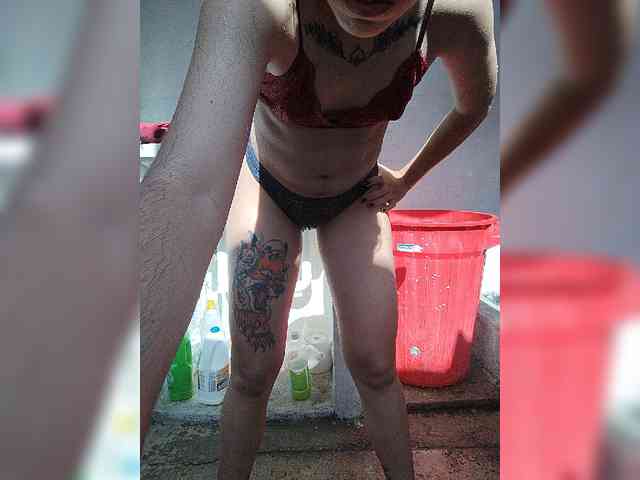 skinny333 webcam