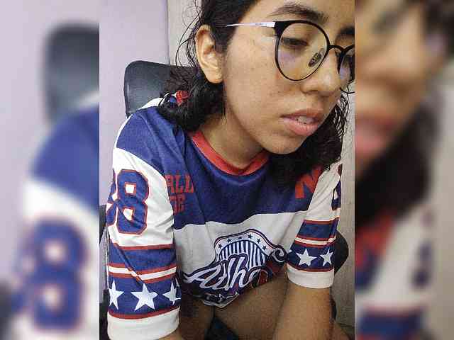 skinny333 webcam