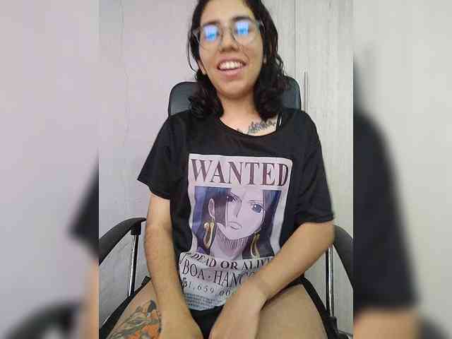 skinny333 webcam