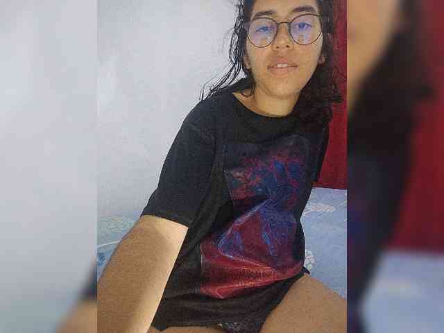 skinny333 webcam
