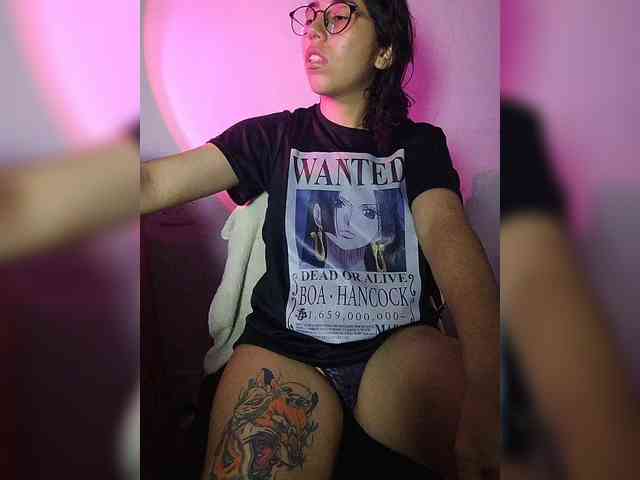 skinny333 webcam