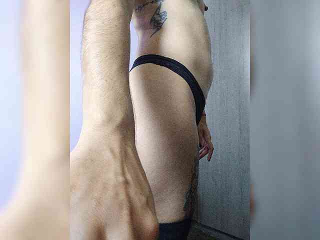 skinny333 webcam