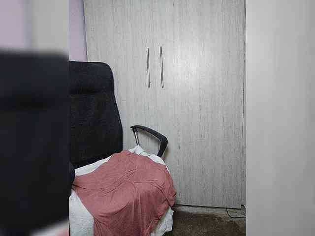 skinny333 webcam