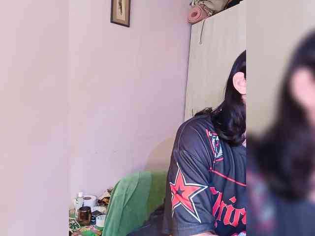 skinny333 webcam