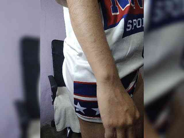 skinny333 webcam