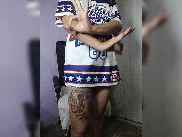 skinny333 webcam