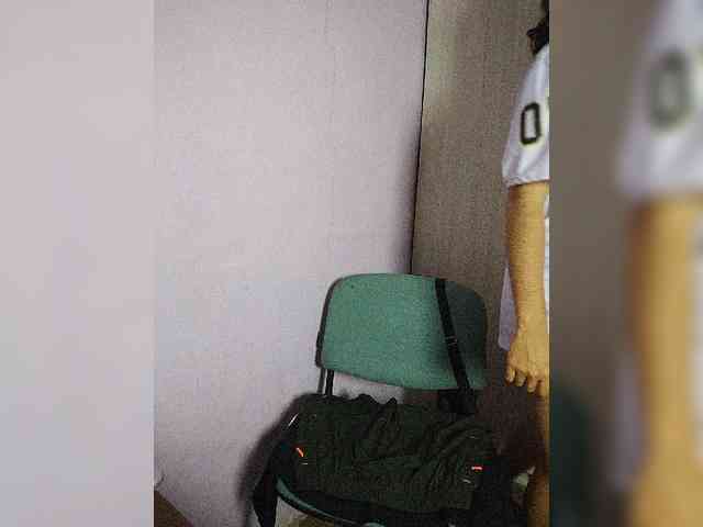 skinny333 webcam